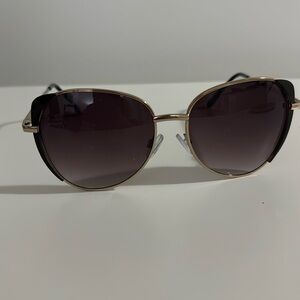 Women sunglasses